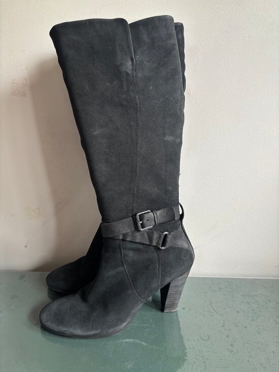 Ecco Shoes - ecco Danish design Black suede heeled boots